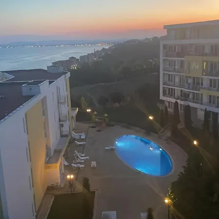 Penthouse Panoramic Sea View Noks *